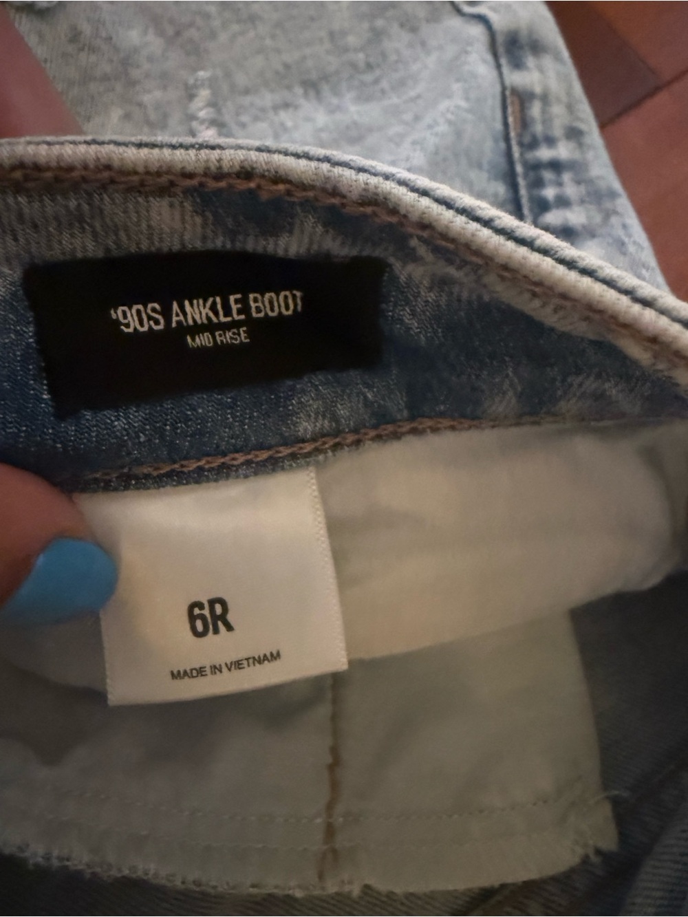 Express Jeans - Picture 3 of 5